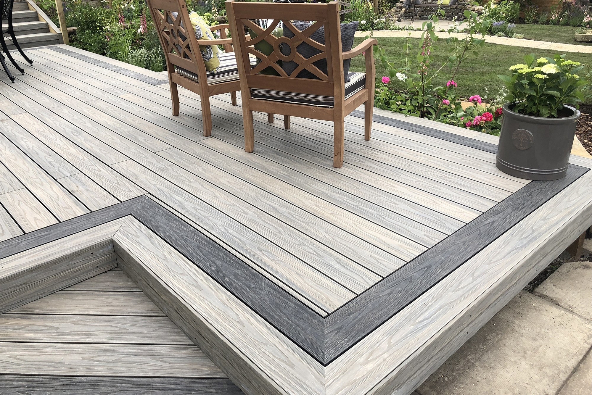 Antique composite decking