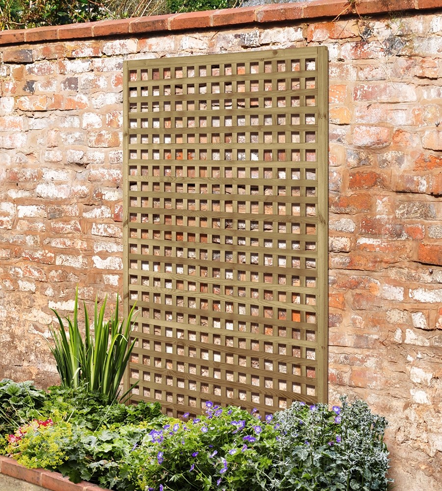 Forest square mesh trellis 