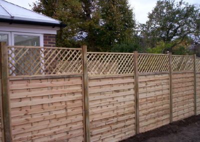 Milano panels with polish diamond trellis