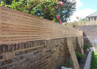 Bespoke lateral trellis